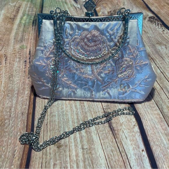 Pink embroidered sequin evening bag clutch handbag shoulder bag Preowned - Picture 1 of 10